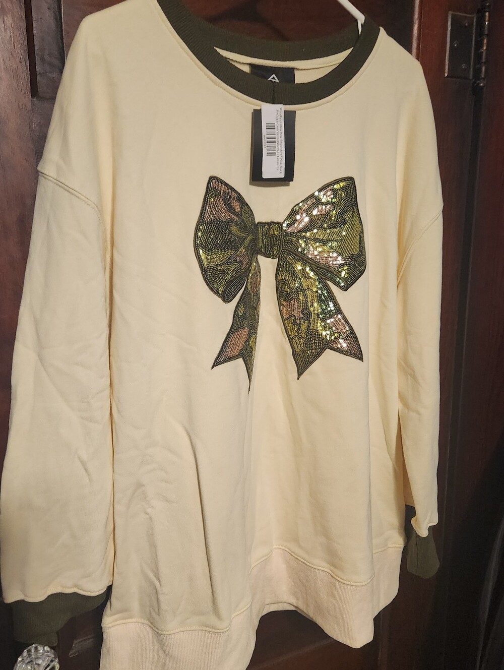 Embroidered Sequin Bow Pullover Sweatshirt - Cream & Olive